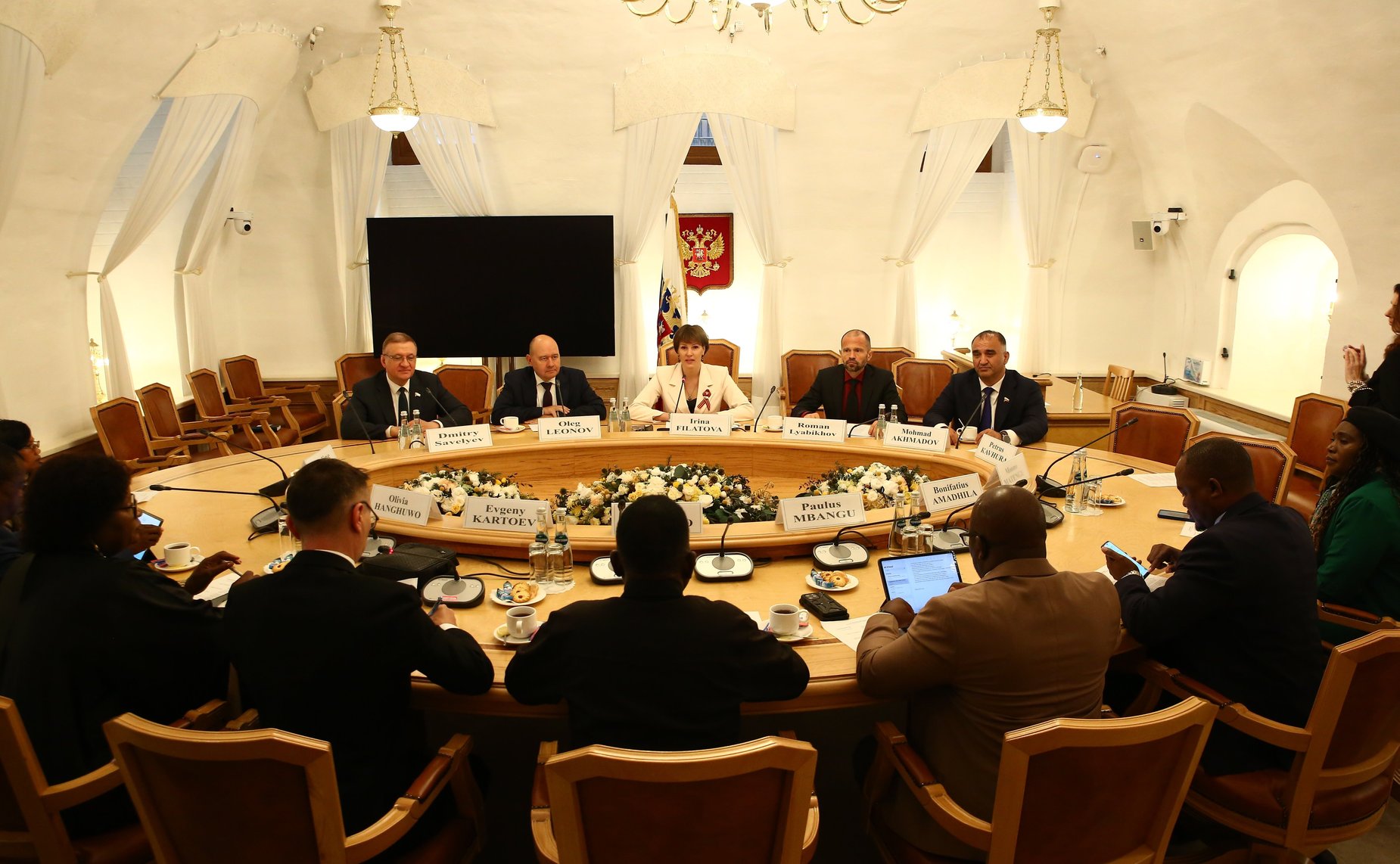 Мохмад Ахмадов принял участие во встрече делегации группы дружбы Национального совета Республики Намибии с Советом Федерации в Государственной Думе ФС РФ