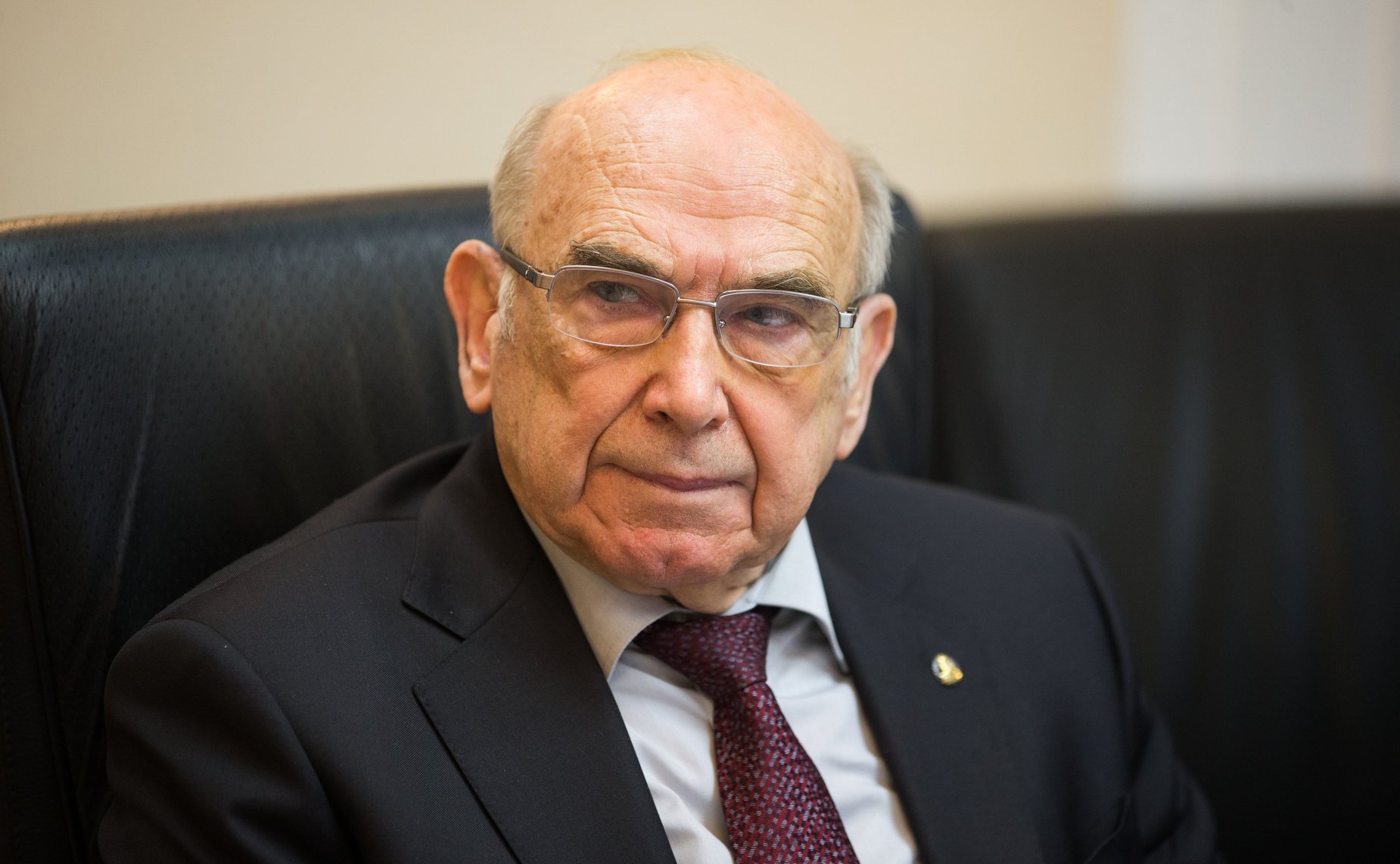 В. Рогоцкий