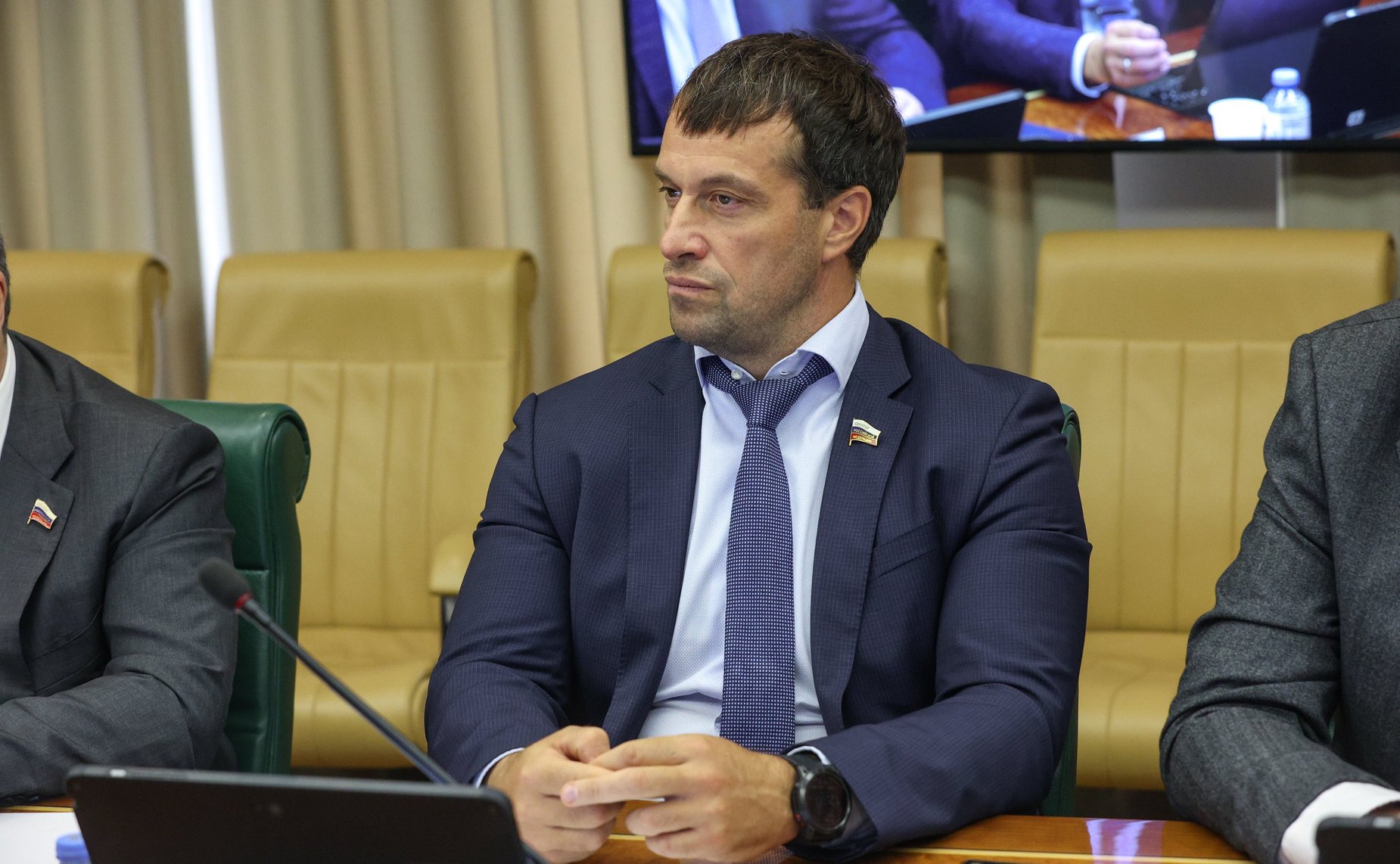 Эдуард Исаков