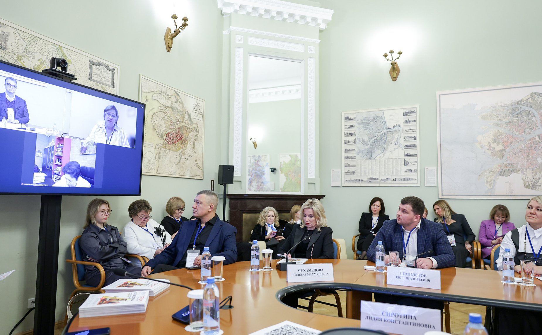 «Швейная отрасль как основа индустрии моды: кооперация стран СНГ и стандарты будущего». IV Международный форум «Содружество моды»