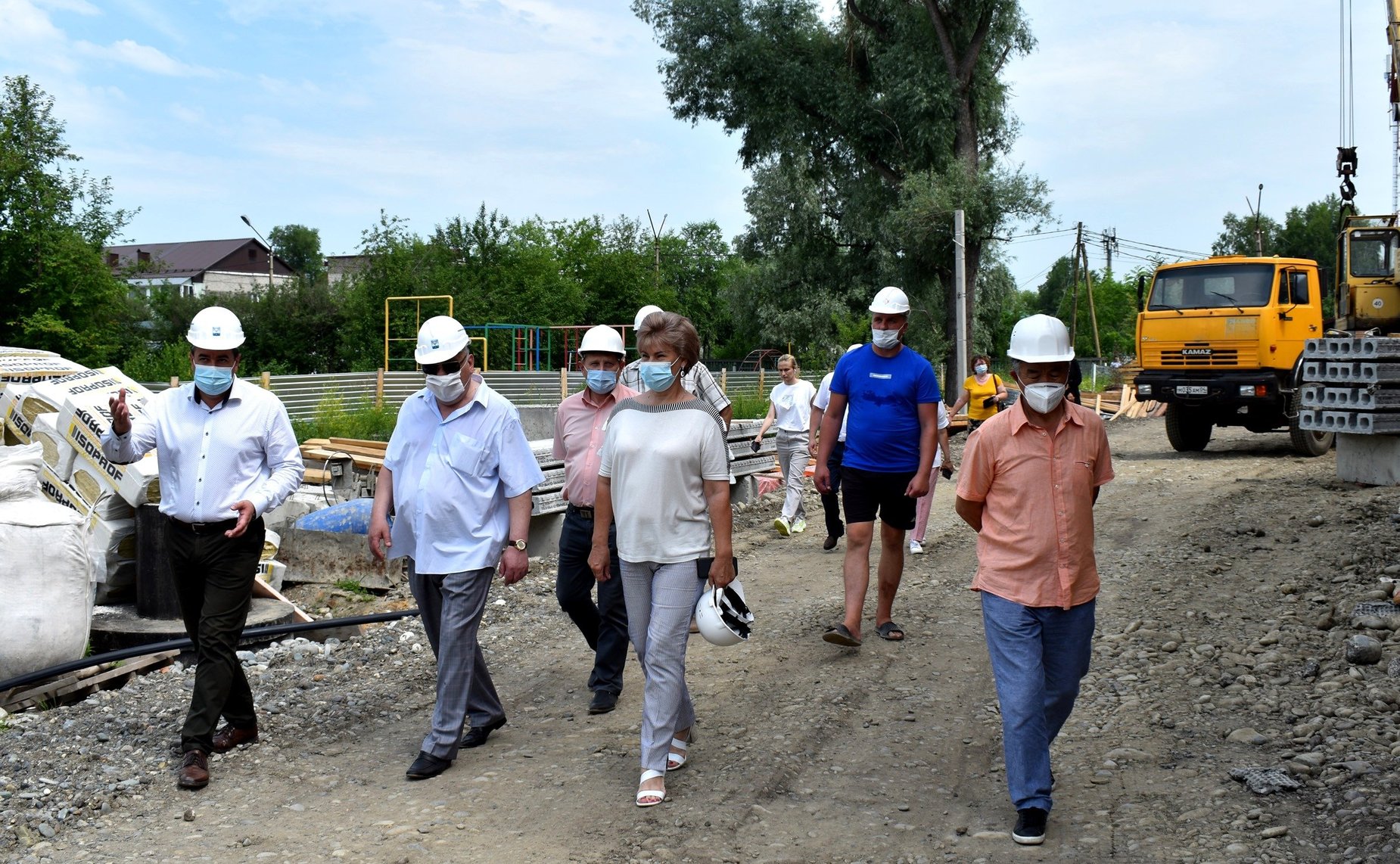 Татьяна Гигель проинспектировала развитие социальной сферы, в частности, строительство спортивных объектов