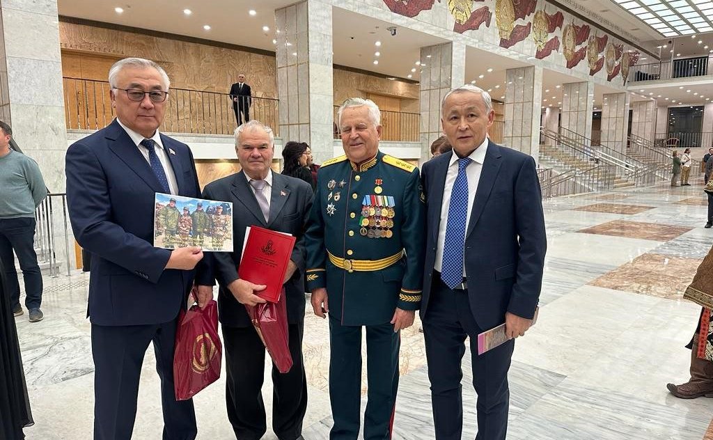 Баир Жамсуев принял участие в открытии Дня Забайкальского края на Международной выставке-форуме «Россия»