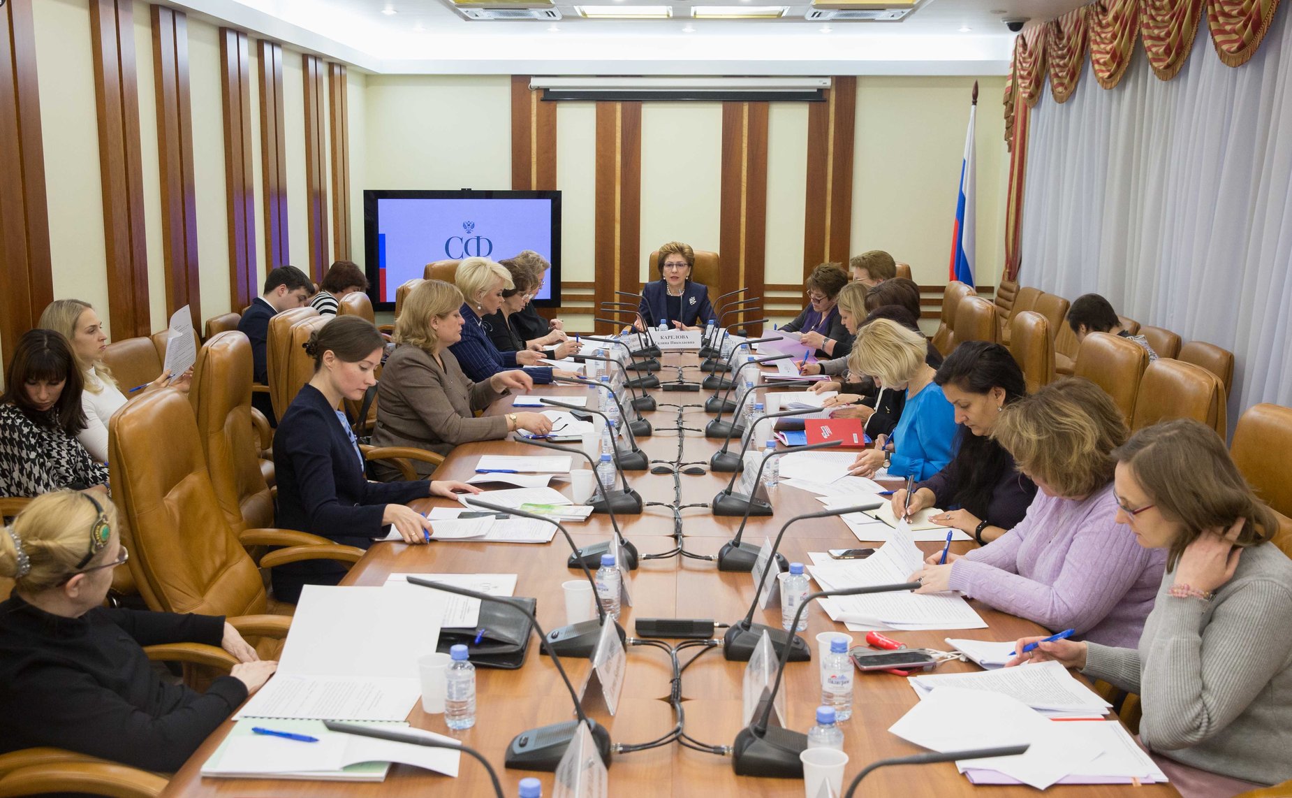 Заседание рабочей группы по совершенствованию законодательства по вопросам поддержки многодетных семей