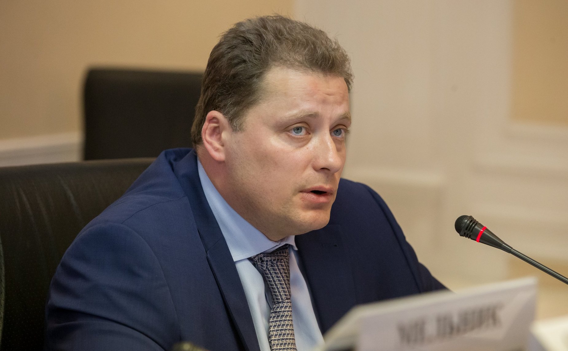 Е. Хромушкин