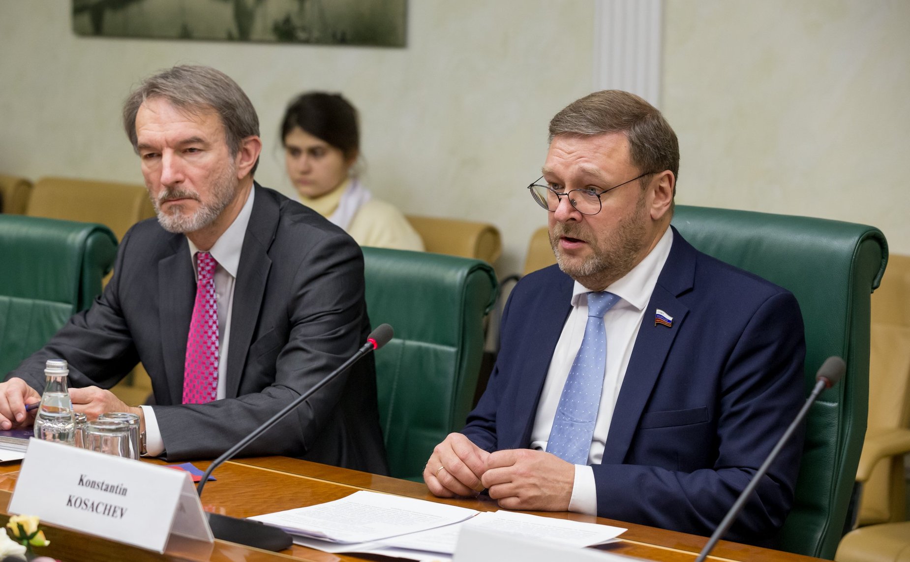 Встреча Константина Косачева с главой представительства Управления Верховного Комиссара по делам беженцев ООН в РФ Ванно Нупеком