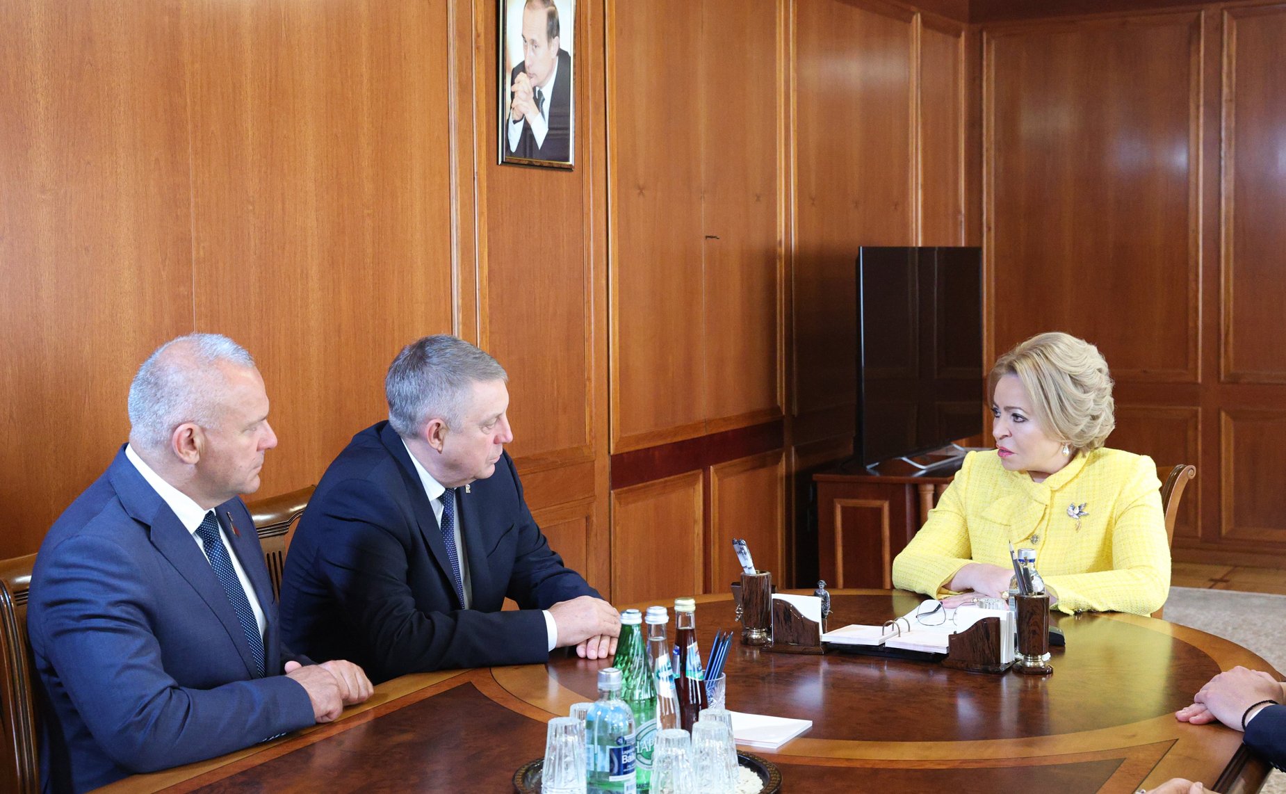 Председатель Совета Федерации Валентина Матвиенко провела встречу с руководством Брянской области