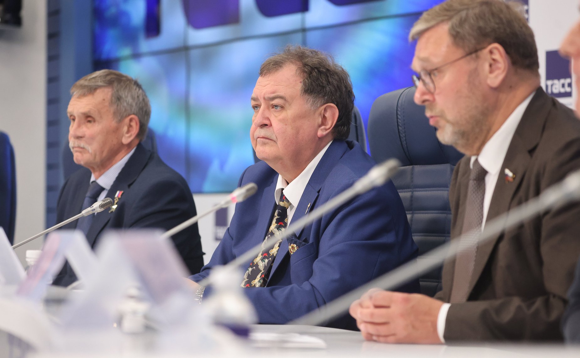 Константин Косачев принял участие в пресс-конференции, посвященной старту проекта «Рыцари детства» (фото ТАСС)