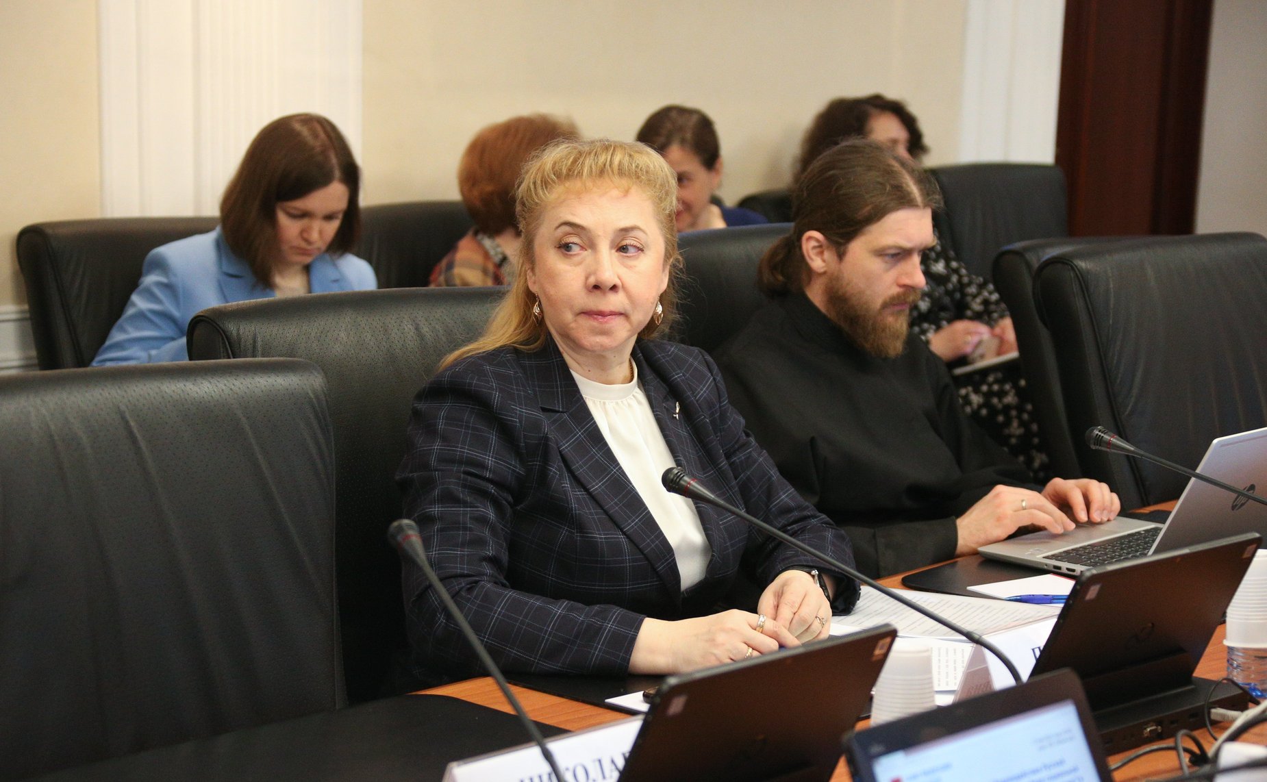 «Круглый стол» на тему «Взаимодействие Русской Православной Церкви и государства в сфере социальной защиты населения: светское и религиозное измерение»