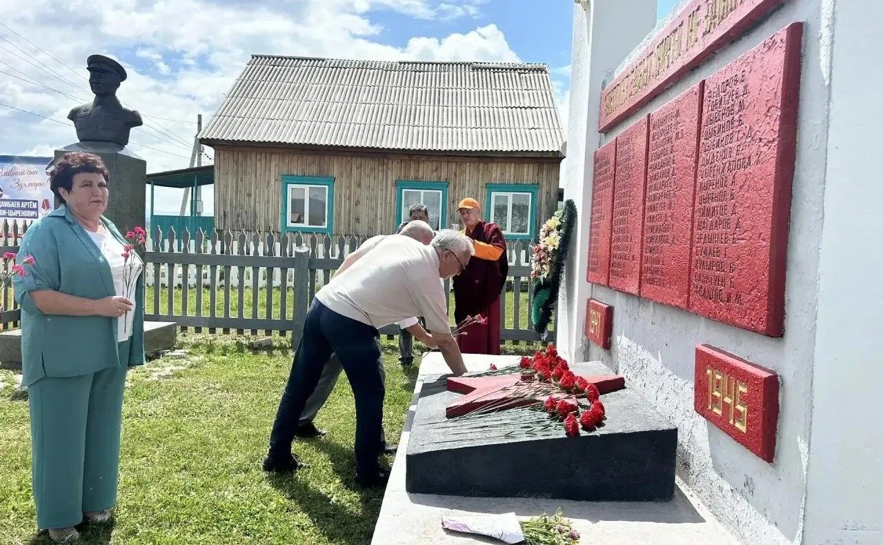 Баир Жамсуев посетил Петровск-Забайкальский район