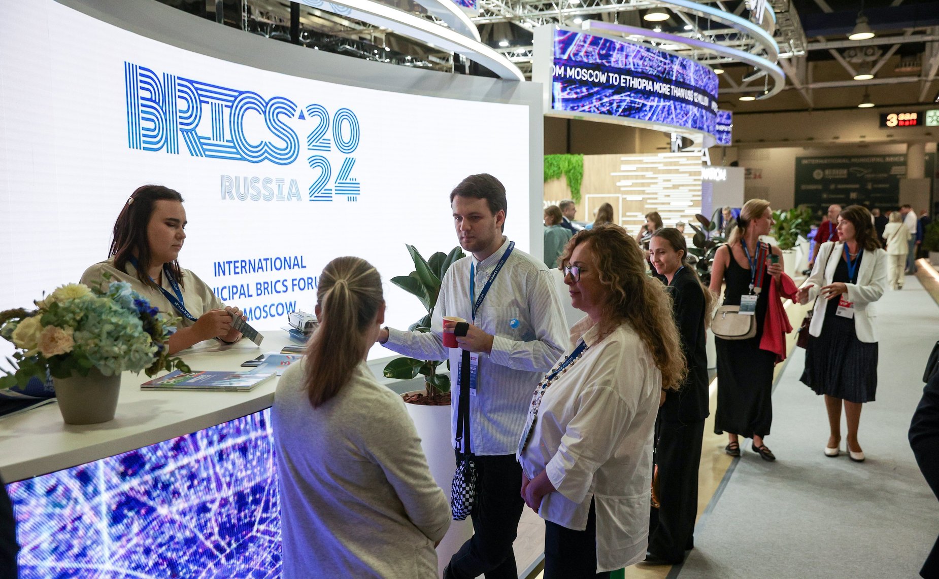 Заседание сессии «Модели развития агломераций и административных образований»