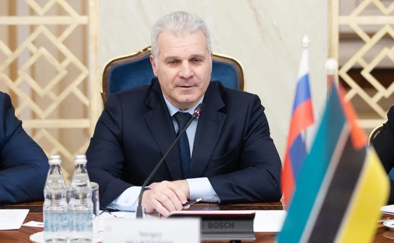 Встреча С. Мартынова с первым заместителем Председателя Ассамблеи Республики Мозамбик, Руководителем Административного совета Ассамблеи Антониу Жозе Амелией