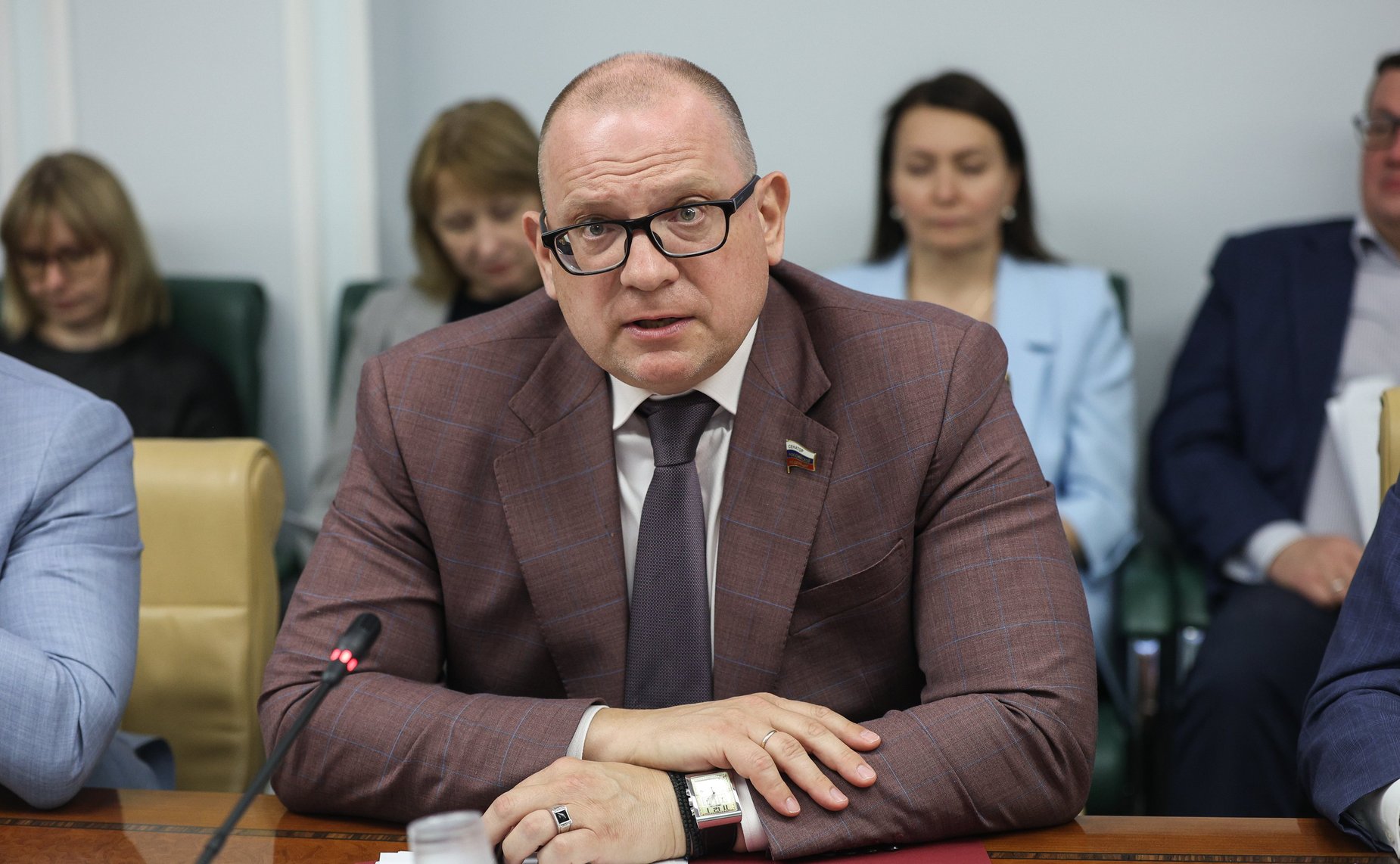 Константин Долгов