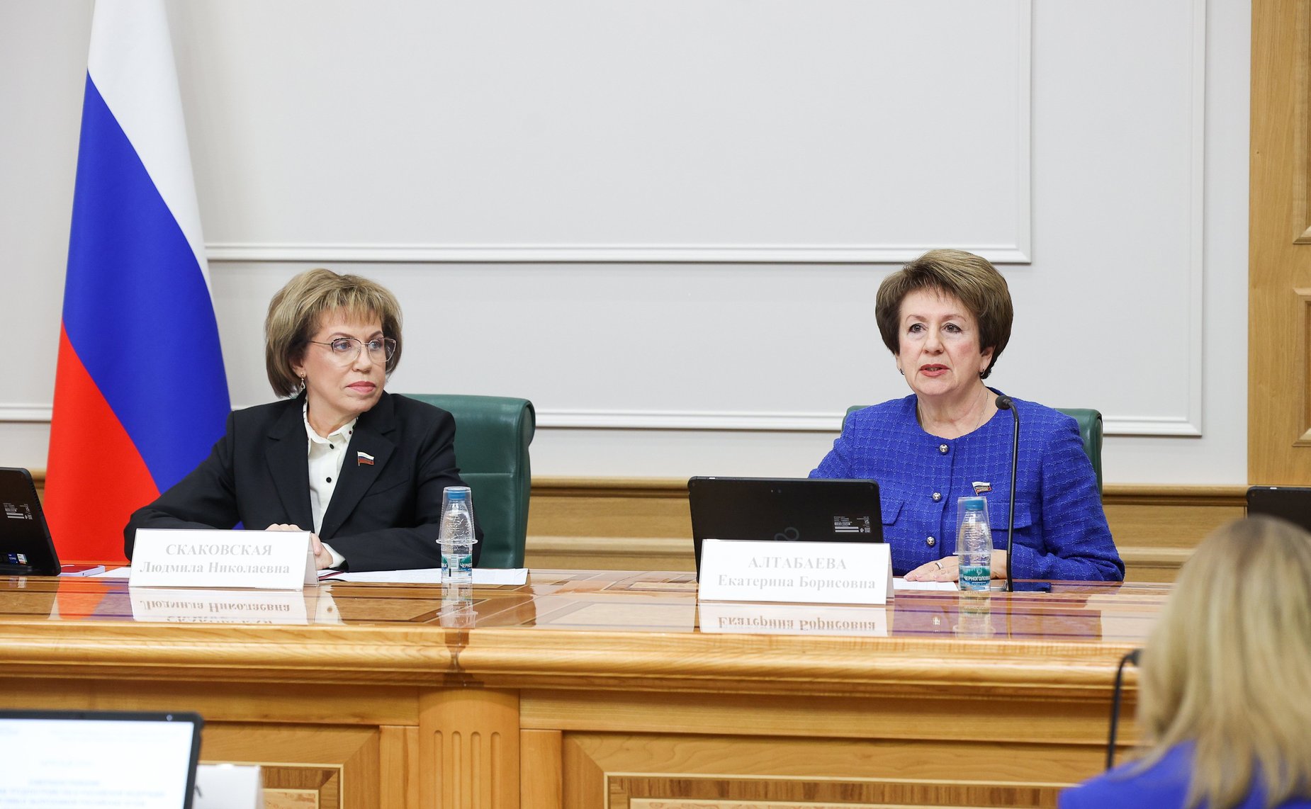 Круглый стол на тему «Совершенствование механизмов трудоустройства в Российской Федерации талантливых выпускников российских вузов из числа иностранных граждан»