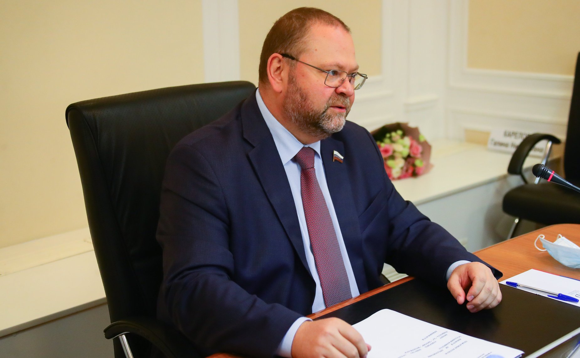 Олег Мельниченко