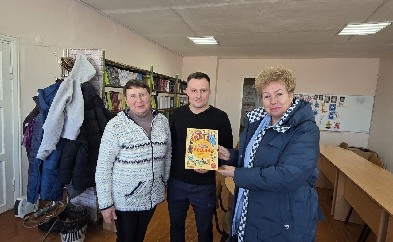 Ольга Бас провела встречу с земскими учителями в Луганской Народной Республике