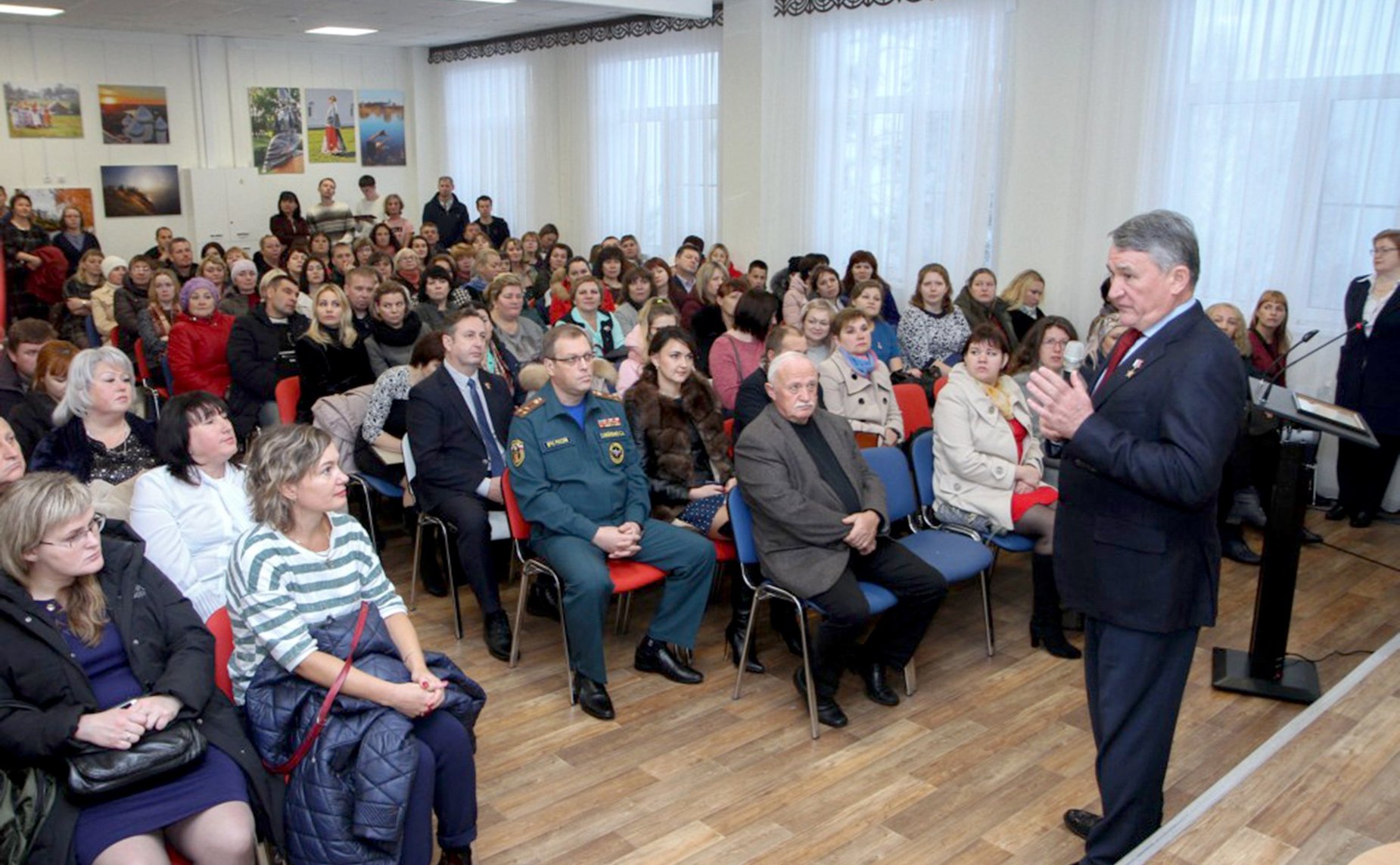 В школе центра «Корабелы Прионежья» впервые прошла торжественная церемония посвящения в кадеты