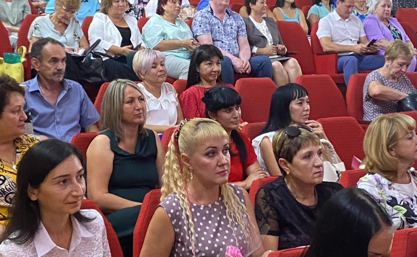 Олег Алексеев в рамках работы в регионе принял участие в образовательном форуме – 2022 «PRO. Образование 20. Векторы развития»