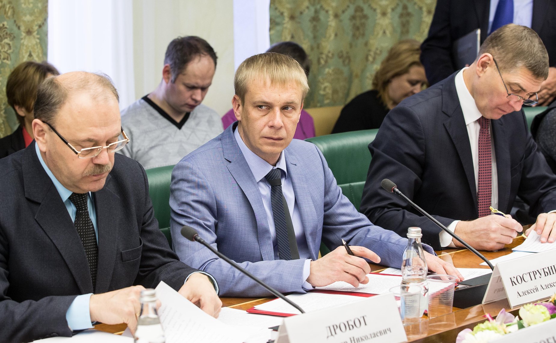 Заседание Комитета общественной поддержки жителей Юго-Востока Украины