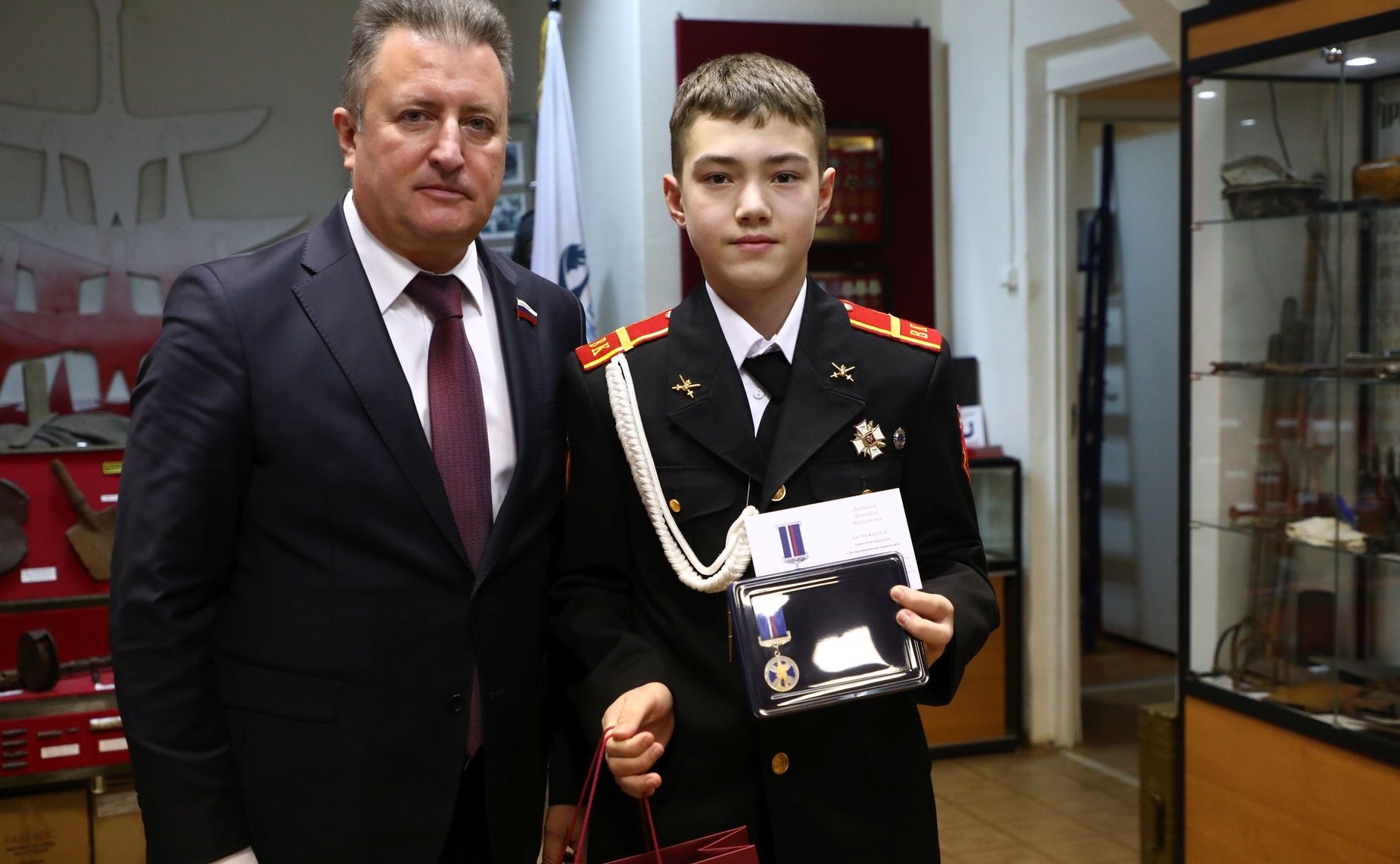 Евгений Богомазов принял участие в церемонии награждения юных героев Вологодчины медалью Совета Федерации «За проявленное мужество»