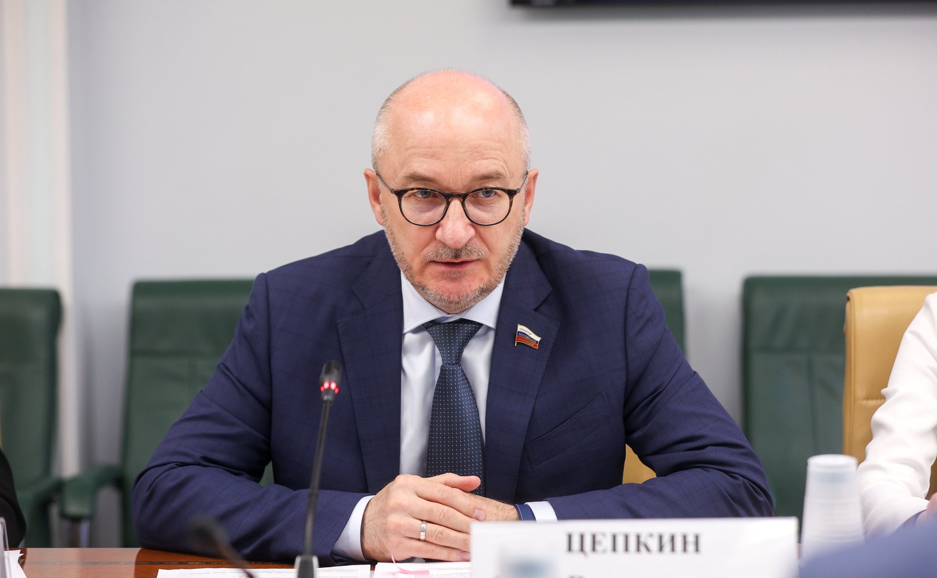 Олег Цепкин