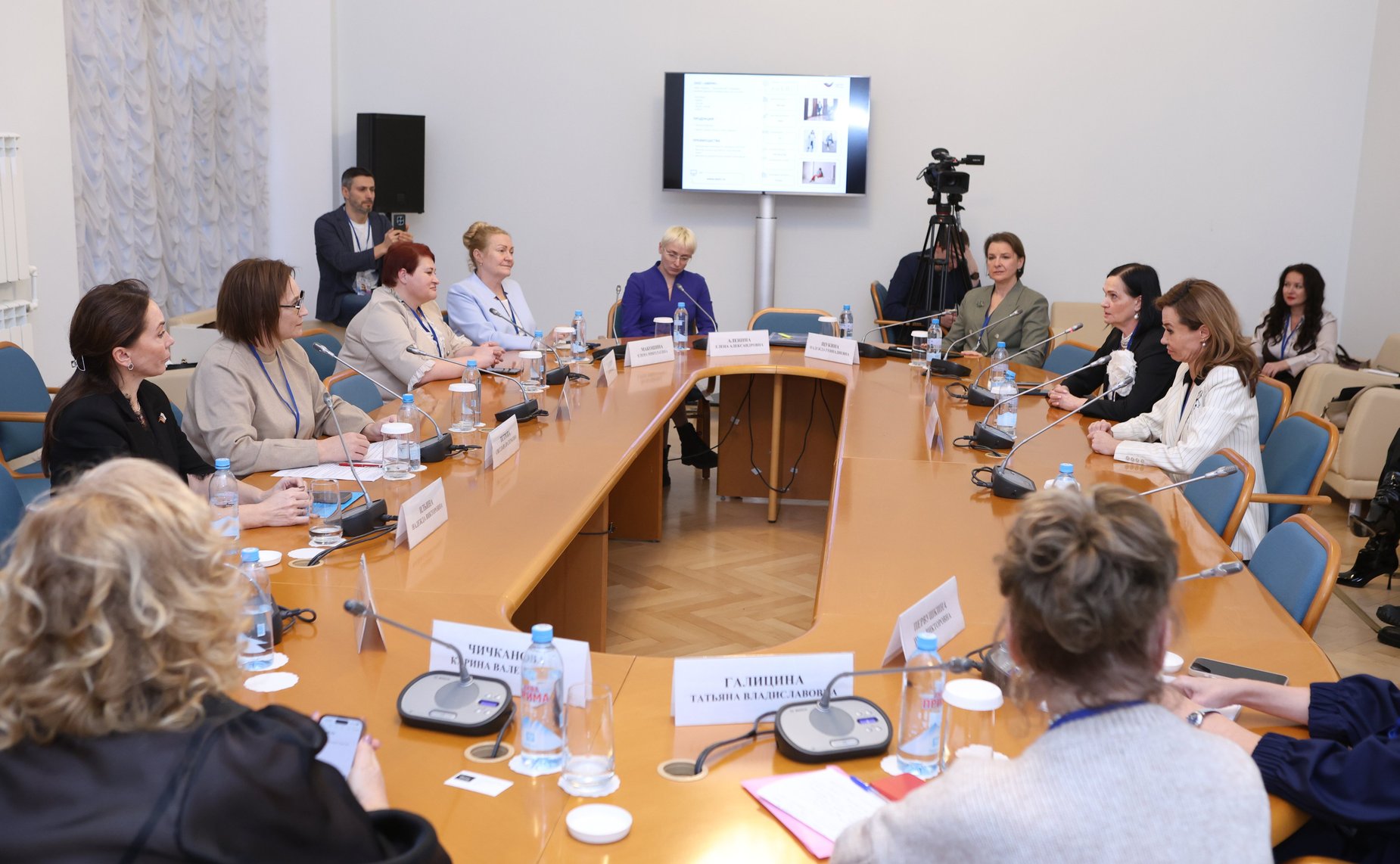 «Устойчивое развитие в легкой промышленности и креативных индустриях». IV Международный Форум «Содружество моды»