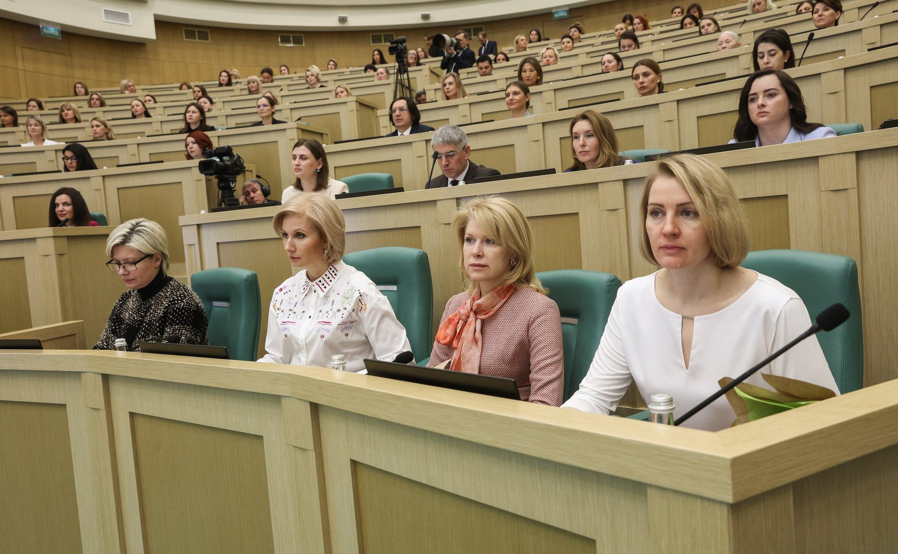 Встреча Председателя Совета Федерации Валентины Матвиенко с женщинами-предпринимателями «Голос женского бизнеса»