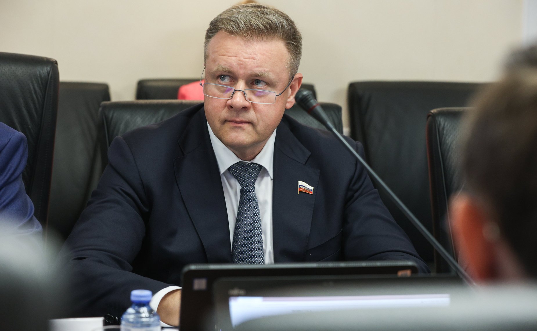 Николай Любимов