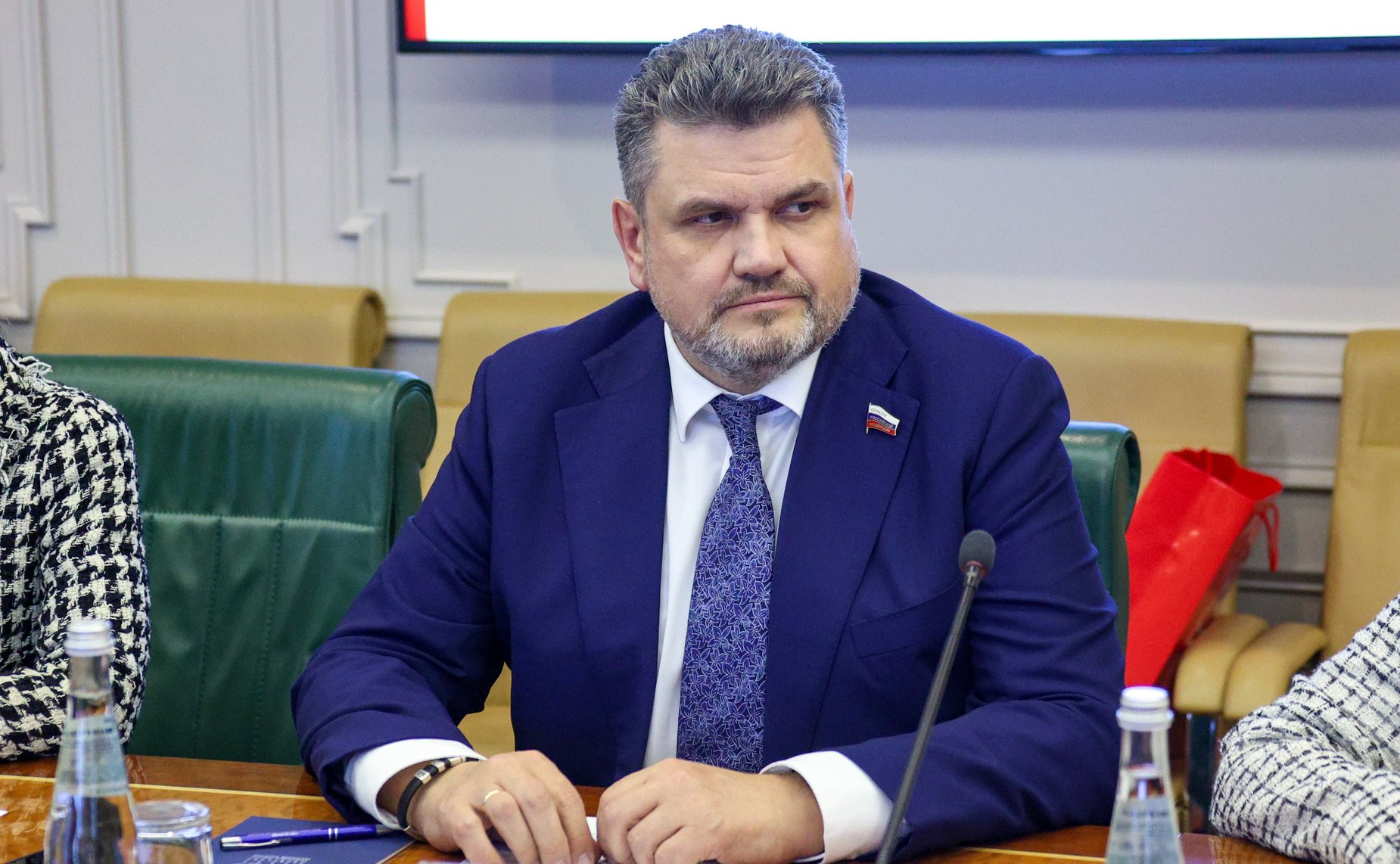 Александр Жуков