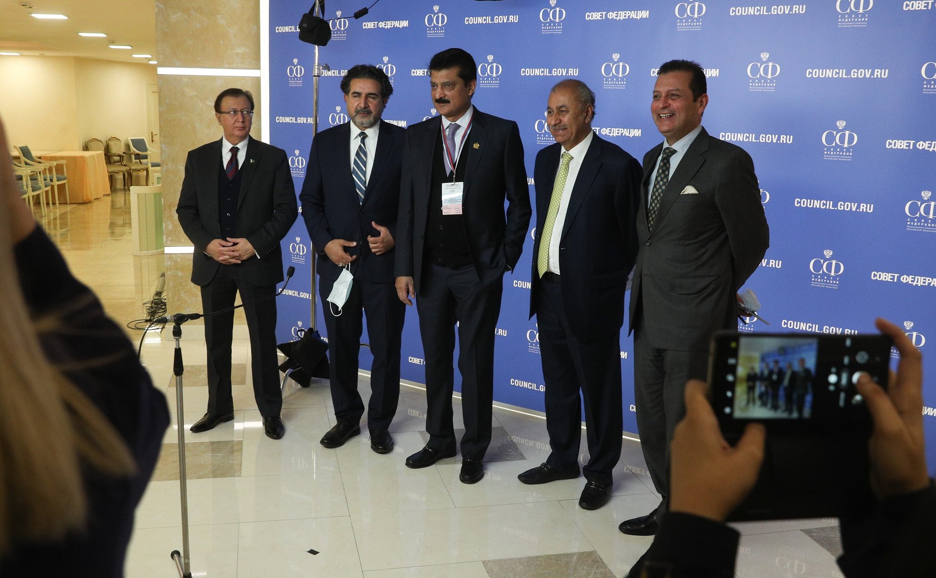 Встреча председателя Комитета СФ по международным делам Григория Карасина с лидером фракции «Движение за справедливость» в Сенате Исламской Республики Пакистан