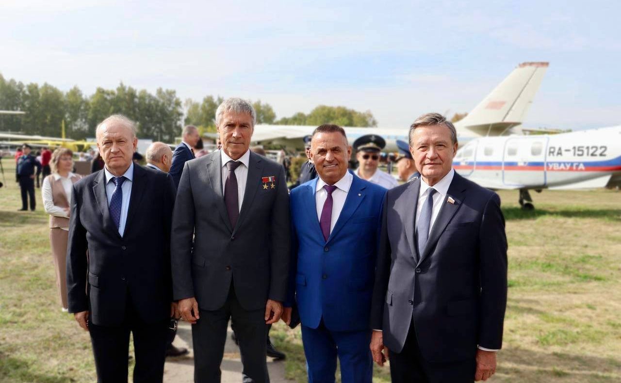 Сергей Рябухин принял участие в совещании по вопросам развития Ульяновского института гражданской авиации (УИ ГА)