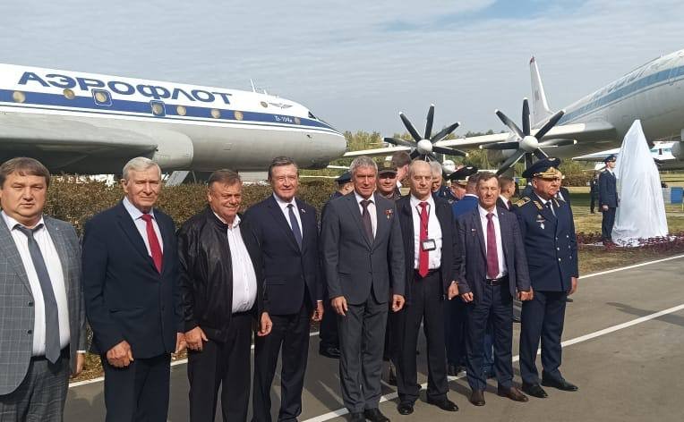 Сергей Рябухин принял участие в совещании по вопросам развития Ульяновского института гражданской авиации (УИ ГА)