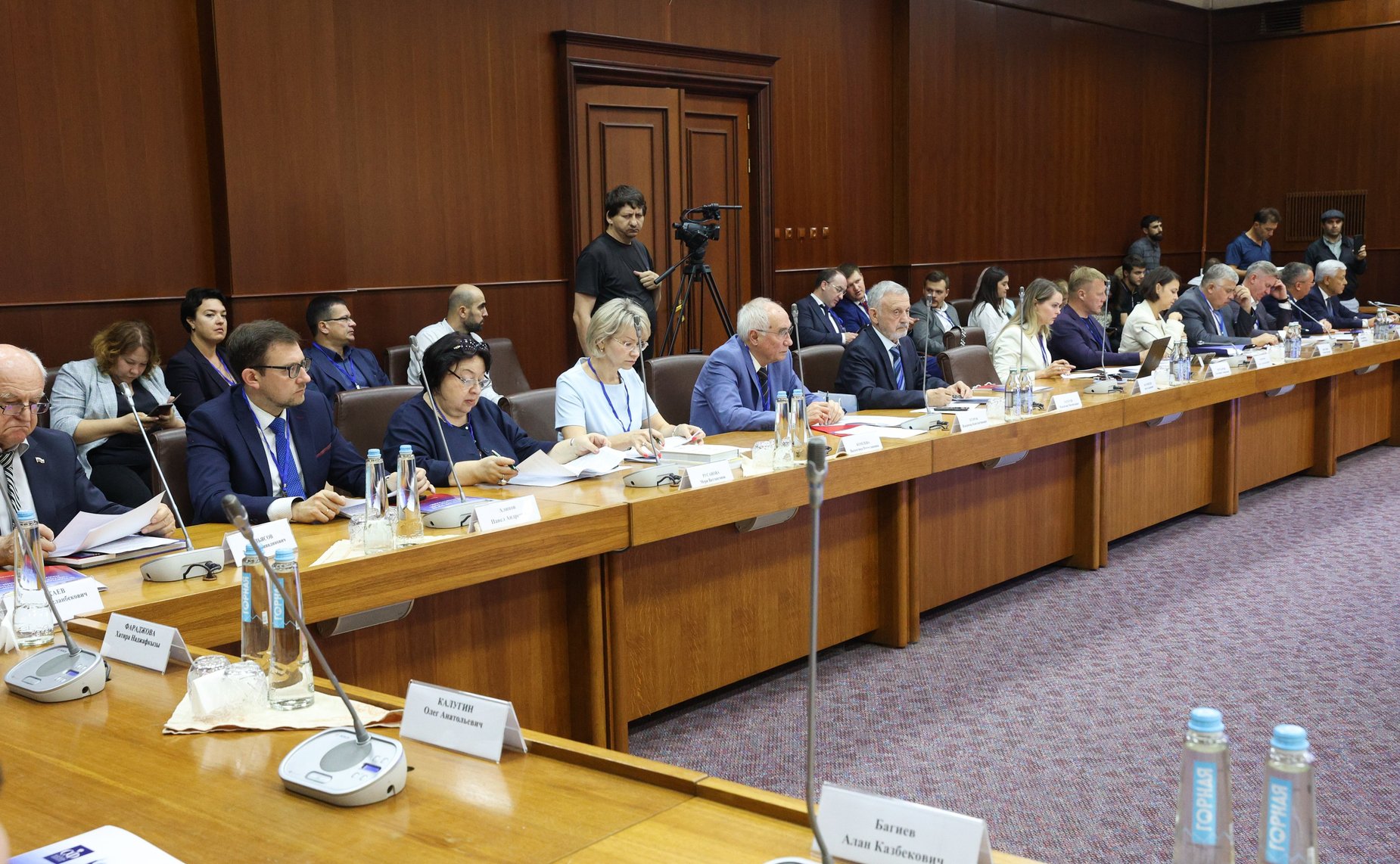 Заседание секции «Межнациональное, межкультурное, межконфессиональное взаимодействие и добрососедство государств и народов» IX Парламентского форума «Историко-культурное наследие России»