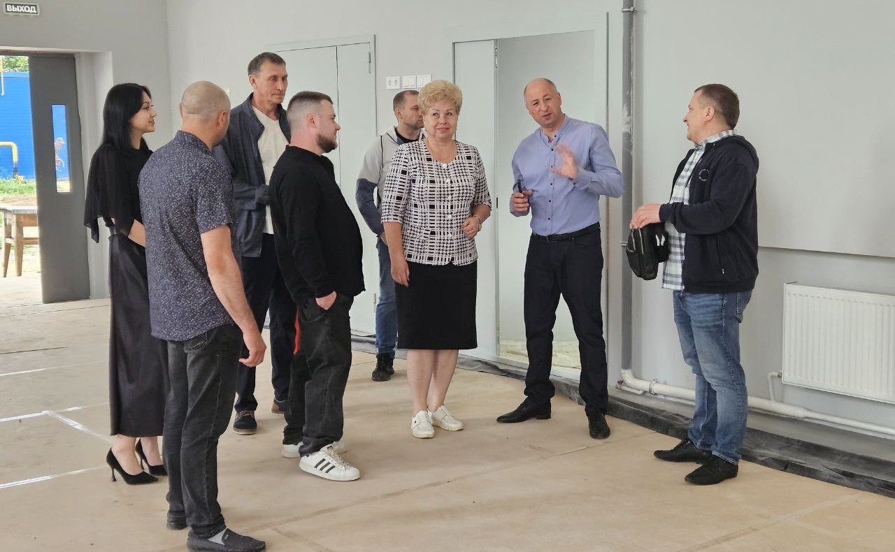 Ольга Бас в рамках поездки в регион посетила Металлистский дом культуры