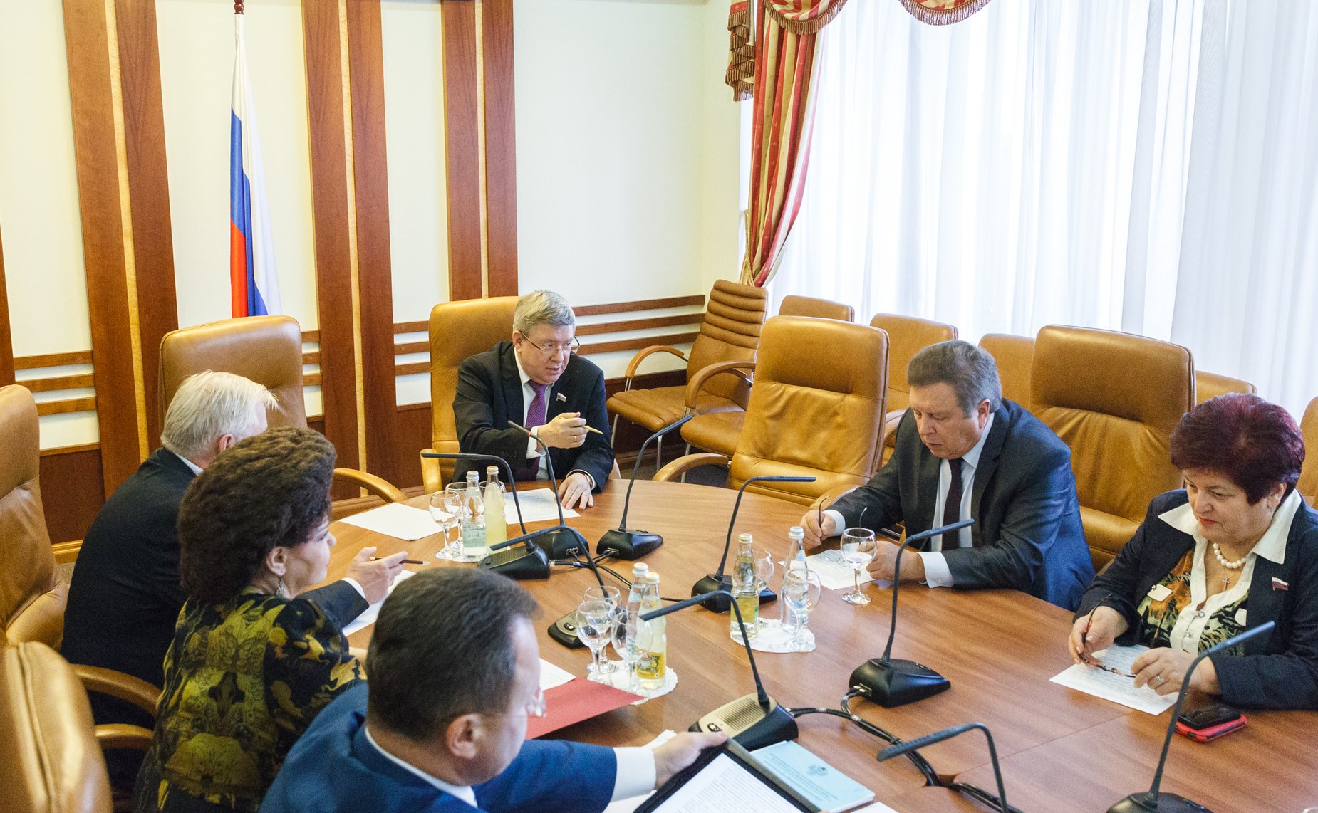 А. Торшин провел совещание по вопросам борьбы с наркотиками