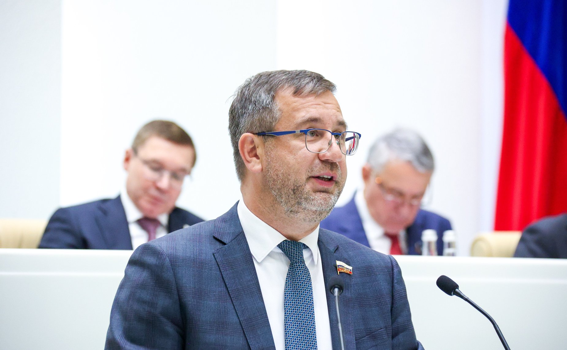 Николай Владимиров