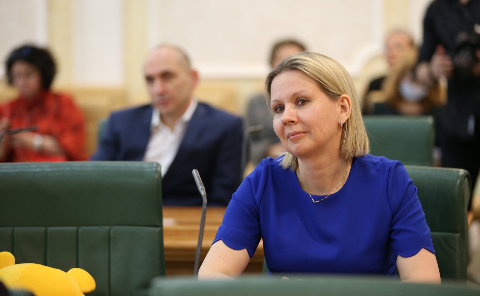 Церемония награждения лауреатов XI Национальной премии в сфере товаров и услуг для детей «Золотой медвежонок»
