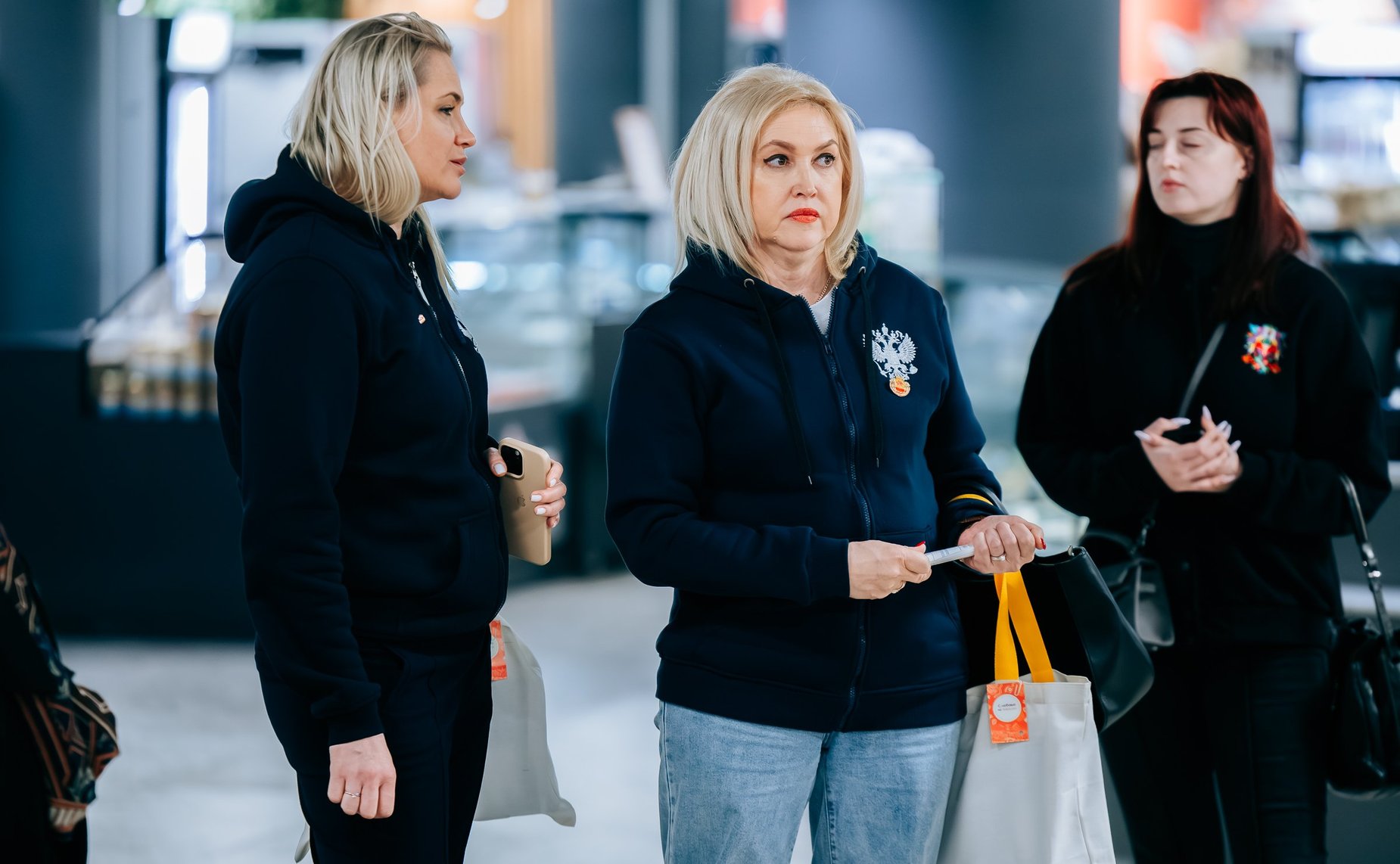 Сенаторы посетили агромаркет «Пехет»