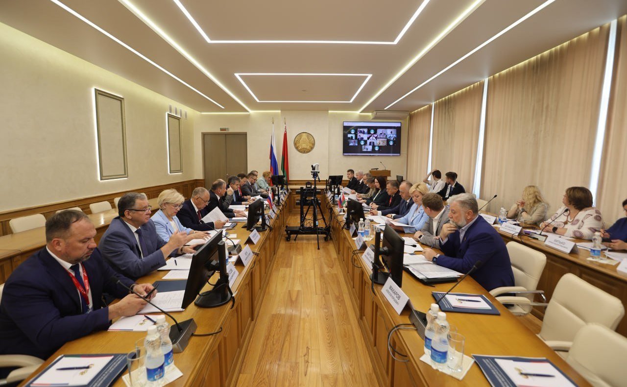 Ольга Щетинина приняла участие в работе совместного заседания Комиссии Парламентского Собрания Союза Беларуси и России по бюджету, налогам и финансовому рынку, Комиссии ПС по экономической политике и Комиссии ПС по промышленности и торговле