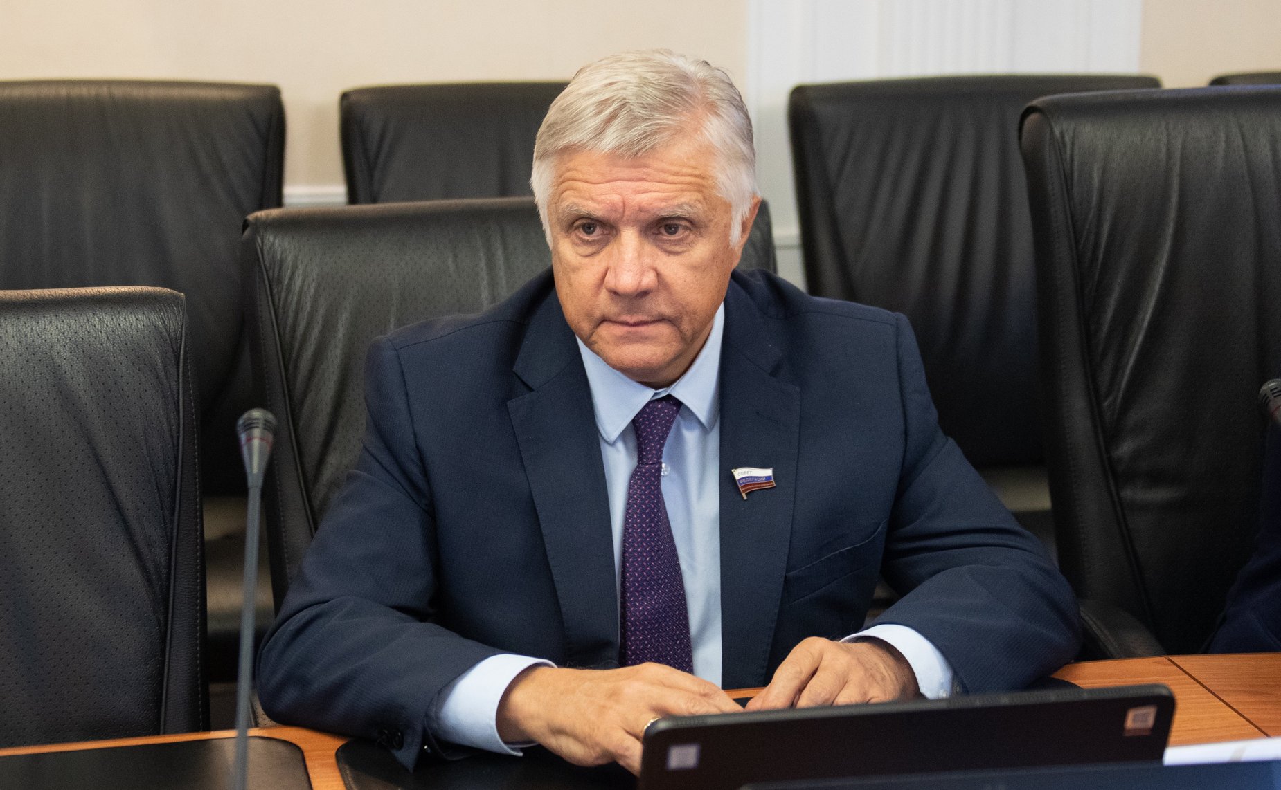 Юрий Волков