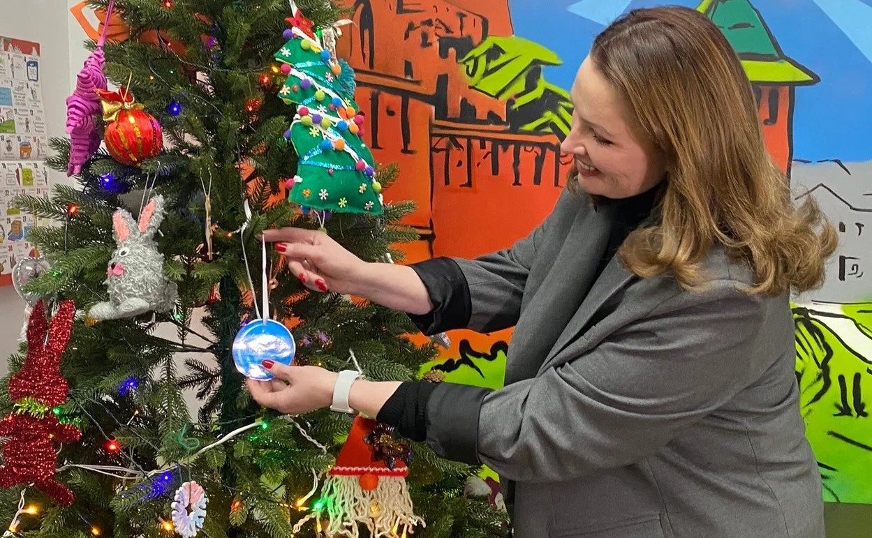 Ольга Щетинина исполнила новогодние мечты детей в рамках акции «Ёлка желаний»