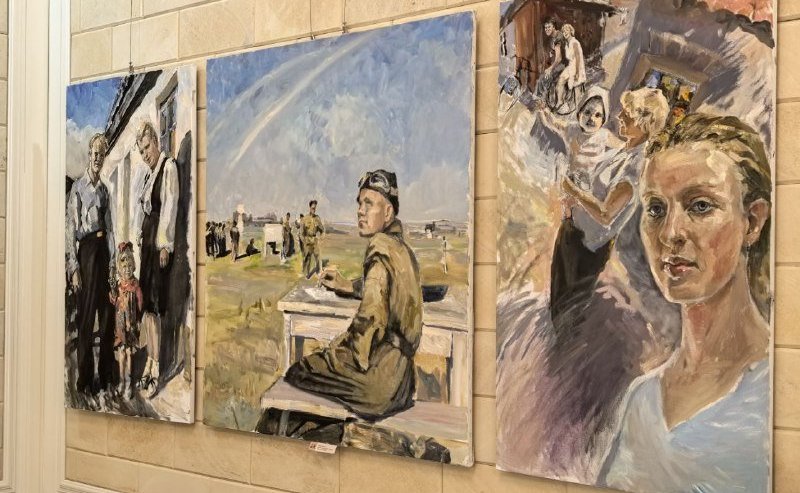 Екатерина Алтабаева приняла участие в открытии выставки «Ради жизни на земле» в Севастопольской школе искусств