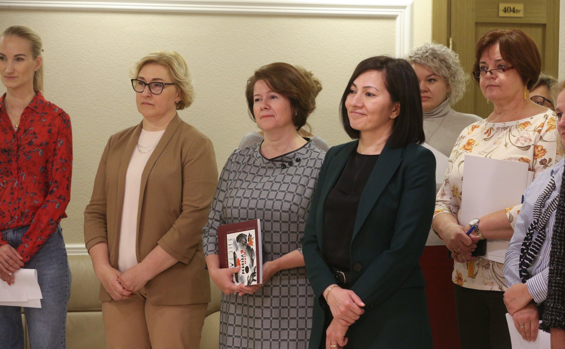 В Совете Федерации открылась выставка «Сквозь бунинское слово»