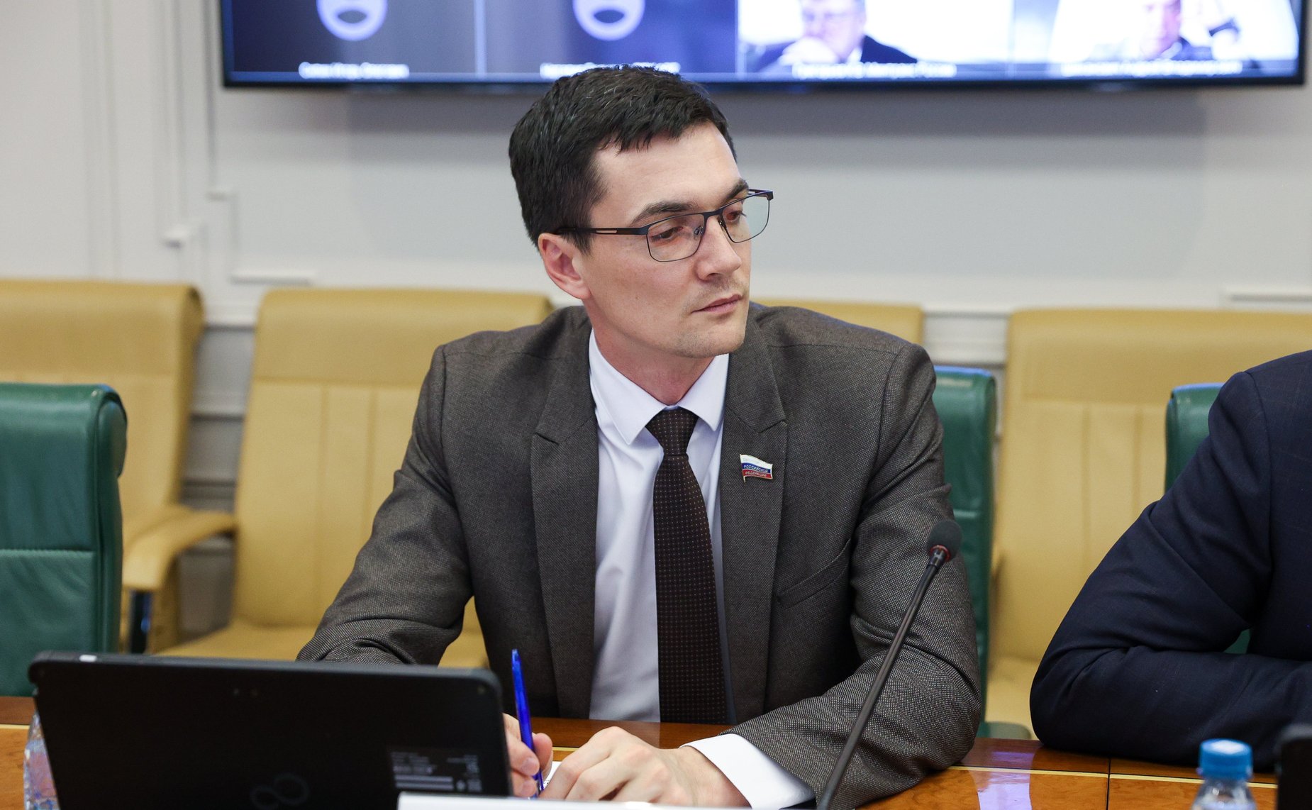 Роман Маслов