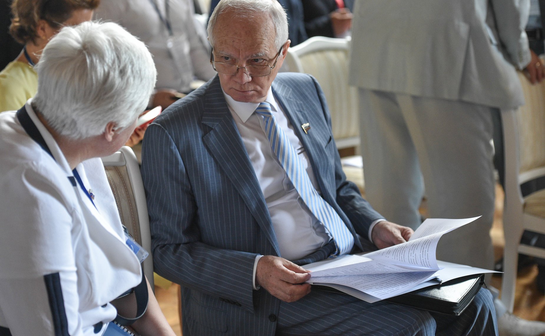 Заседание секции «Русофилы и российские соотечественники за рубежом: общие задачи и новые возможности для сотрудничества»