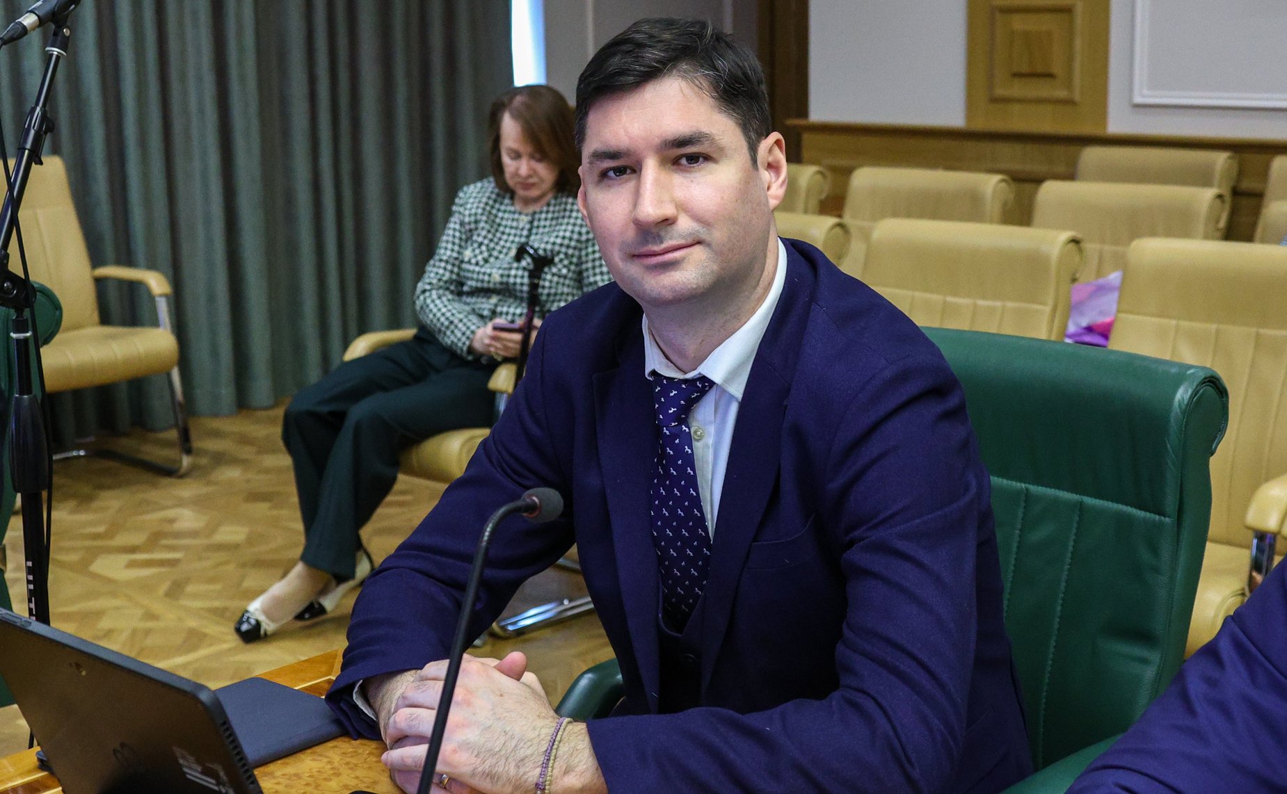 Расширенное заседание Комитета Совета Федерации по конституционному законодательству и государственному строительству «Инициативы Амурской области о дополнительных мерах по противодействию нелегальной миграции и ускорению цифровой трансформации»