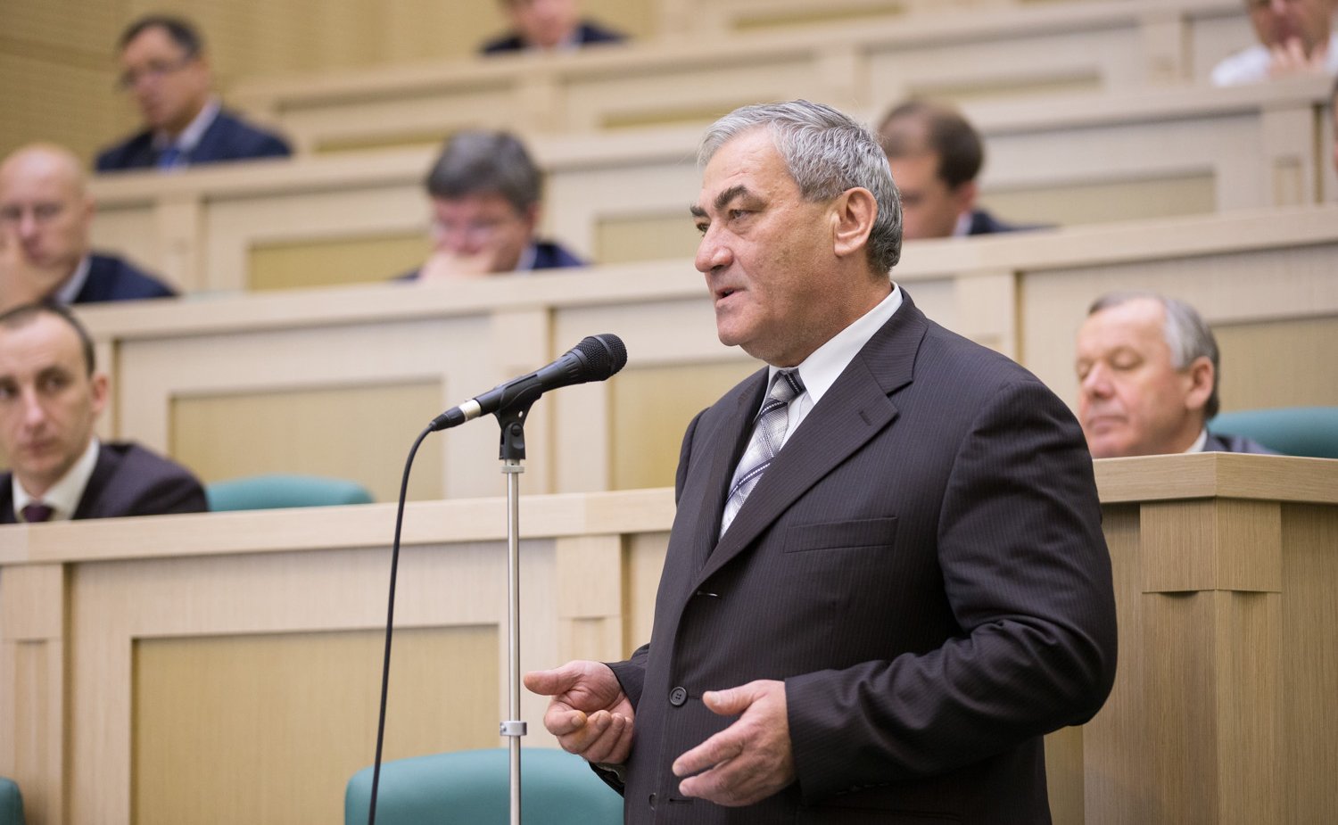 08-10 Парламентские слушания по бюджету-17