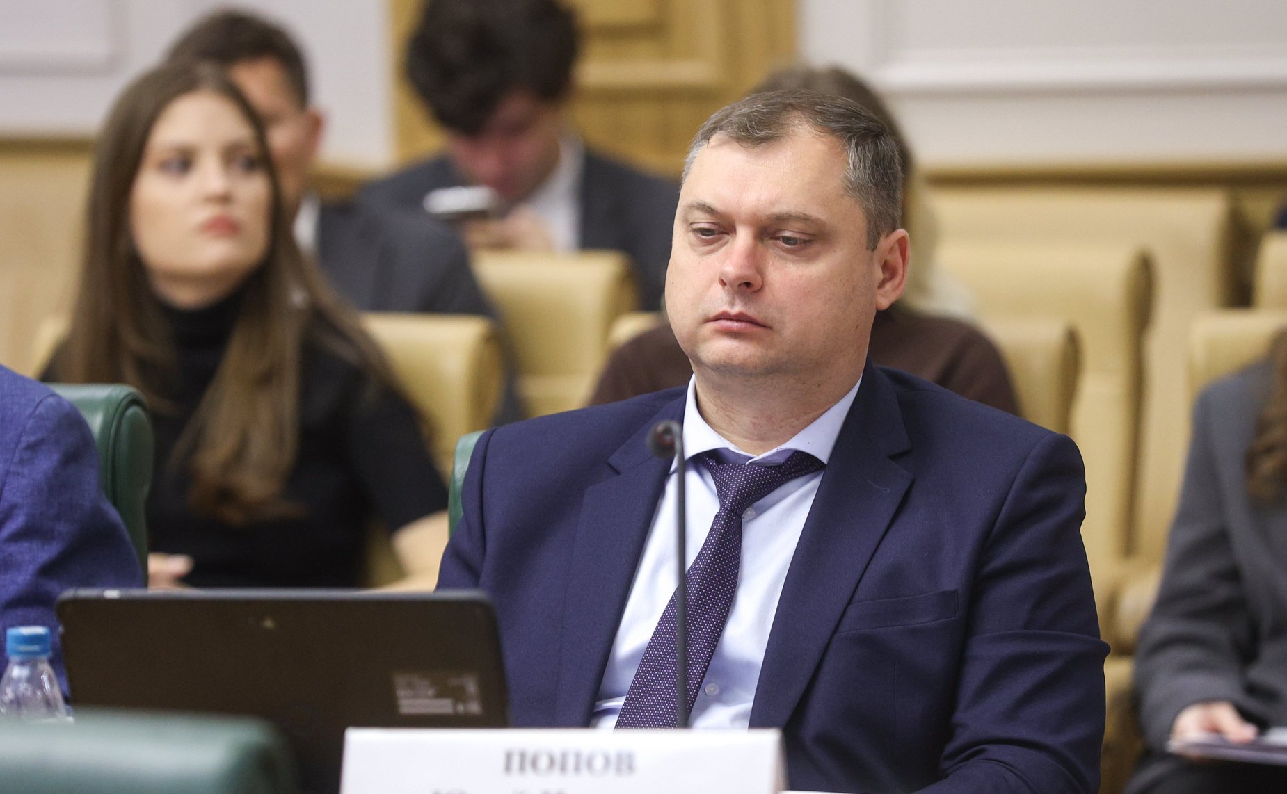 Круглый стол на тему «Особый порядок привлечения к административной ответственности судей и иных должностных лиц, выполняющих определенные государственные функции»