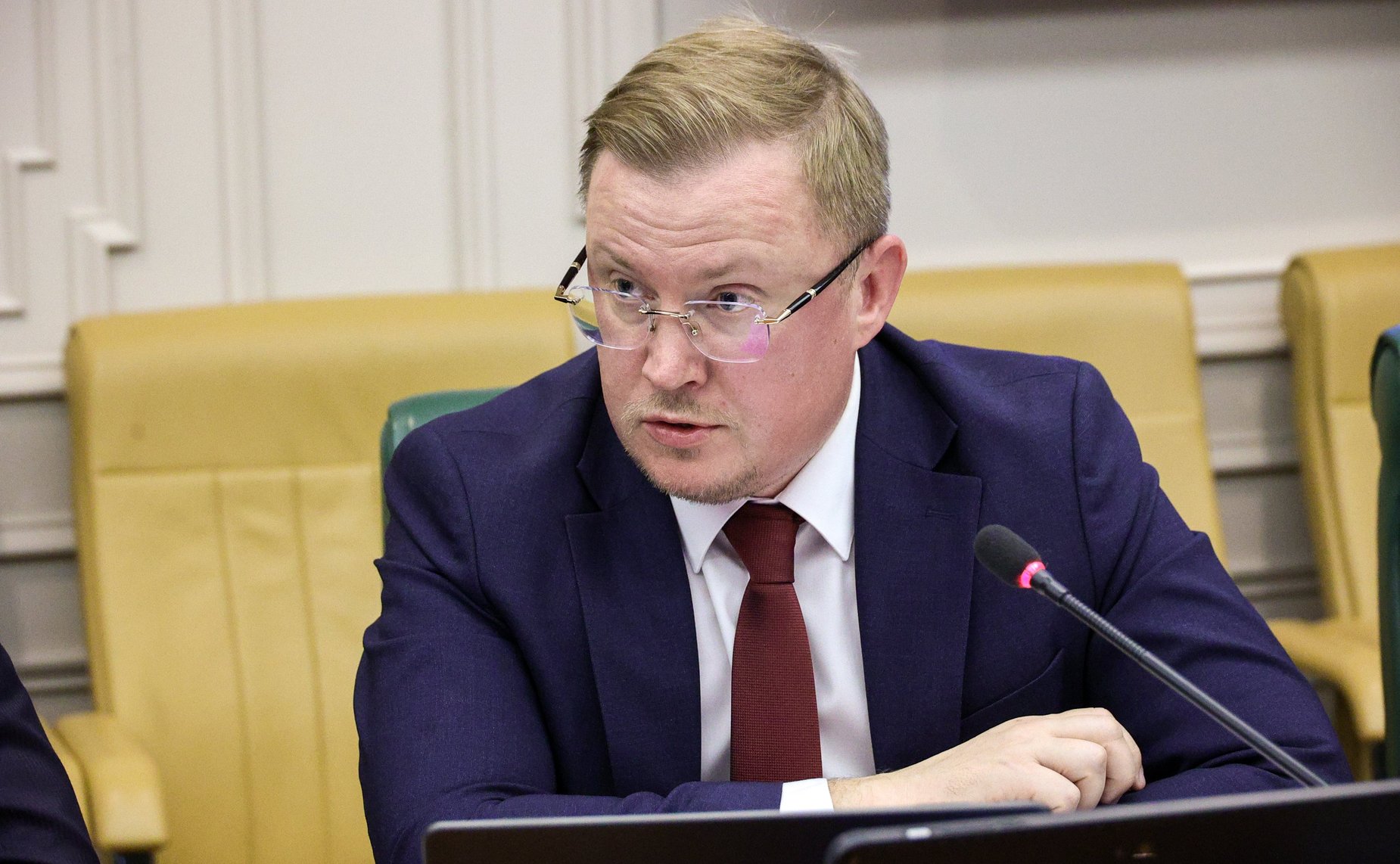 Совещание Комитет Совета Федерации по экономической политике «Актуальные проблемы связи и телекоммуникаций на территориях воссоединенных субъектов Российской Федерации»