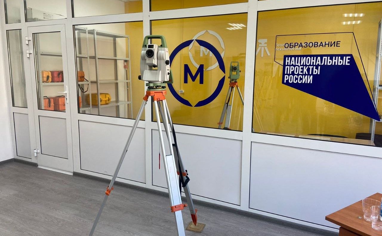 На площадке образовательного учреждения окрылись сразу две новых мастерских