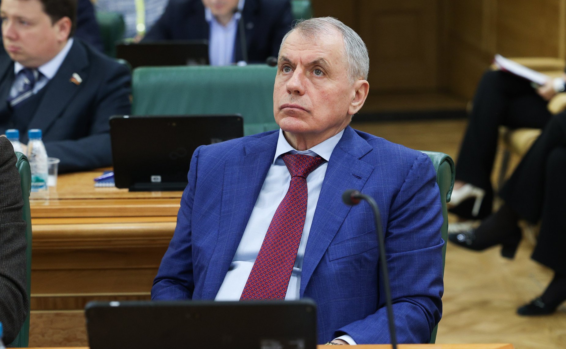 Владимир Константинов